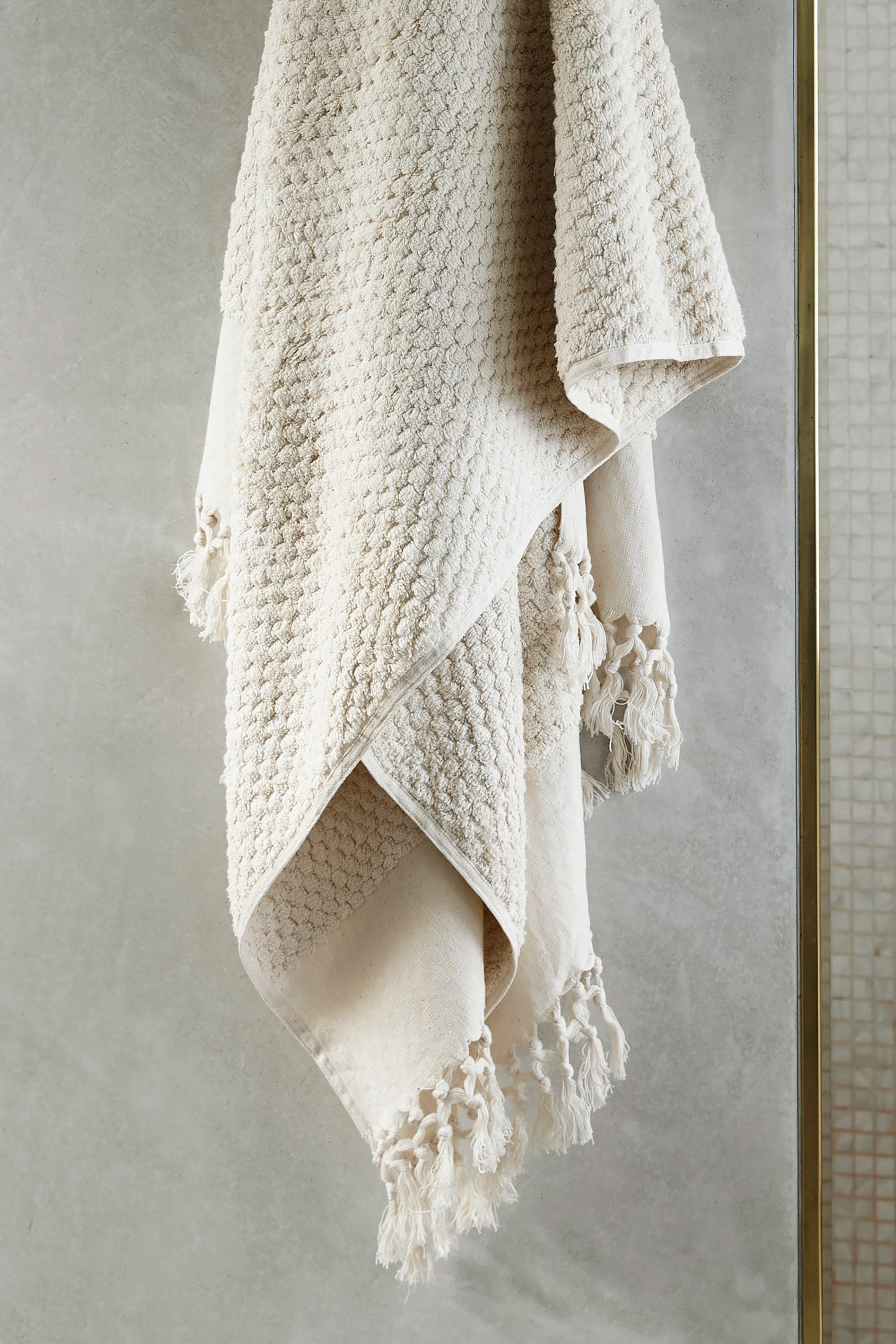 Ecru Dot Bath Towel - Standard PREORDER