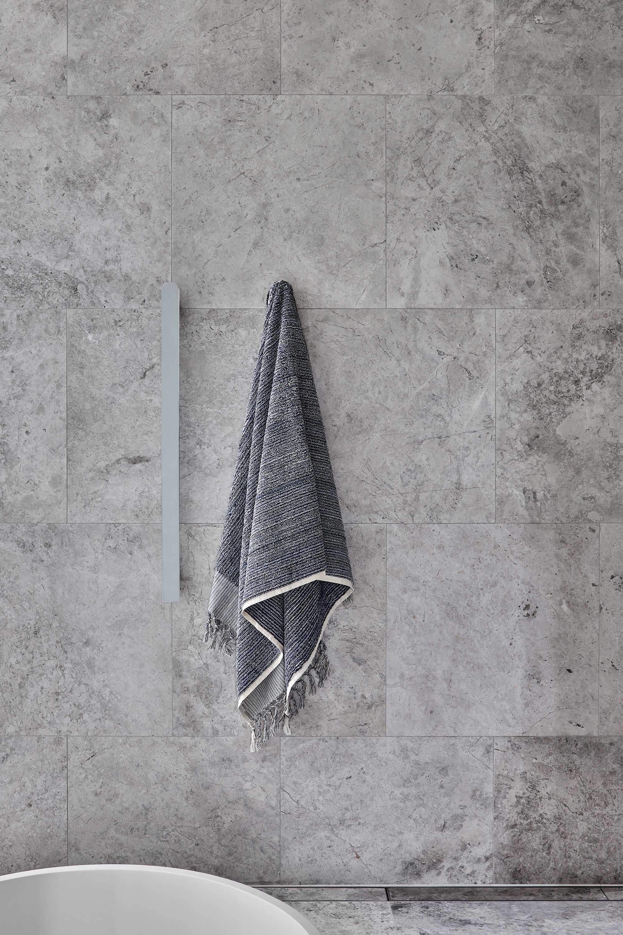 Navy & Cream Bath Towel - Standard